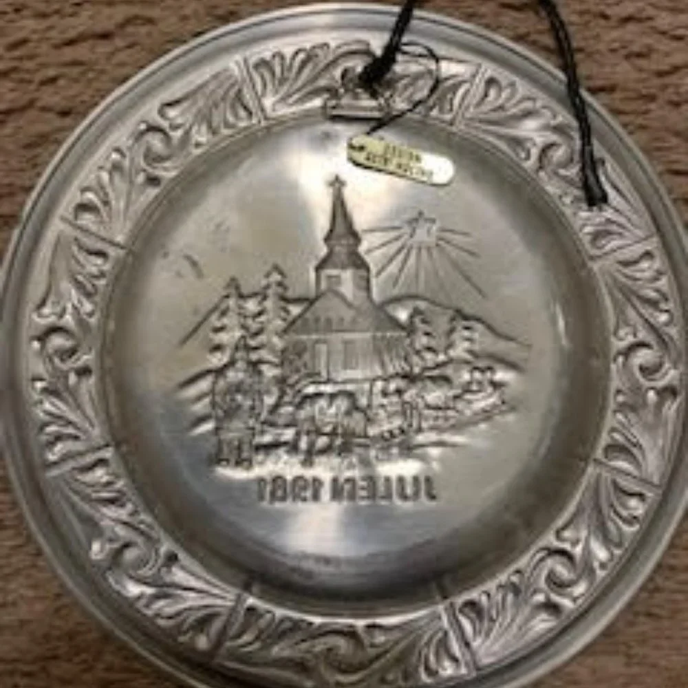 Norway Pewter plates , by Astri Holthe - Picture 6 of 10